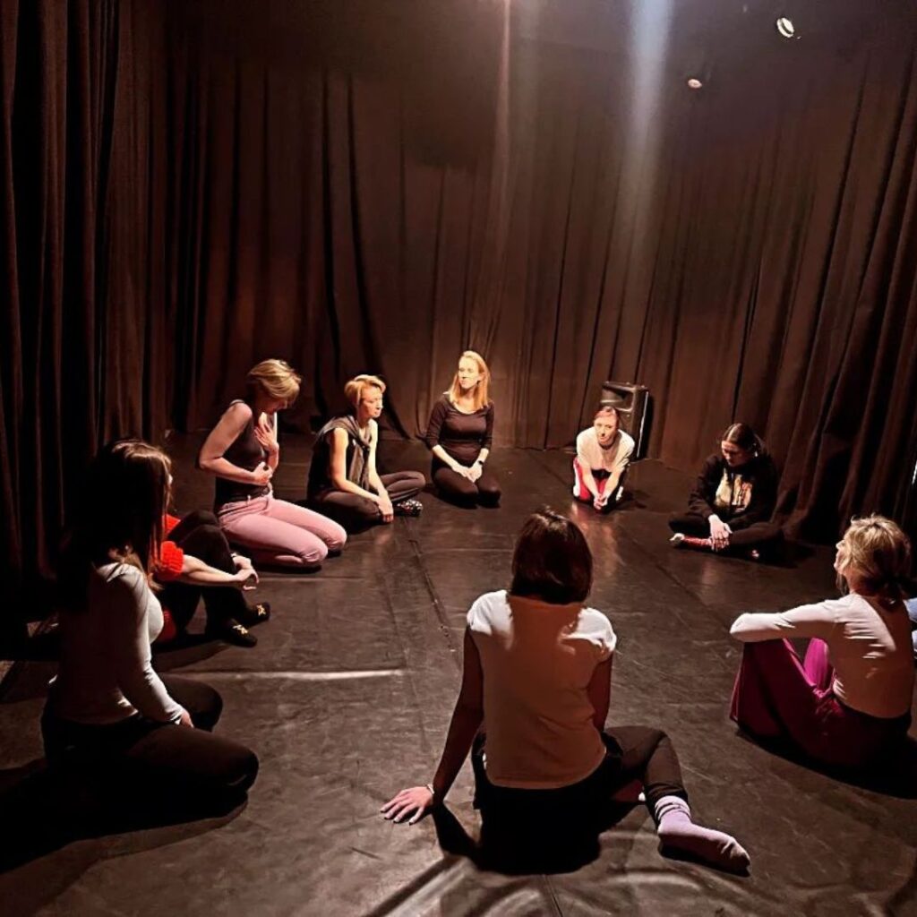 zajęcia teatralne dla kobiet